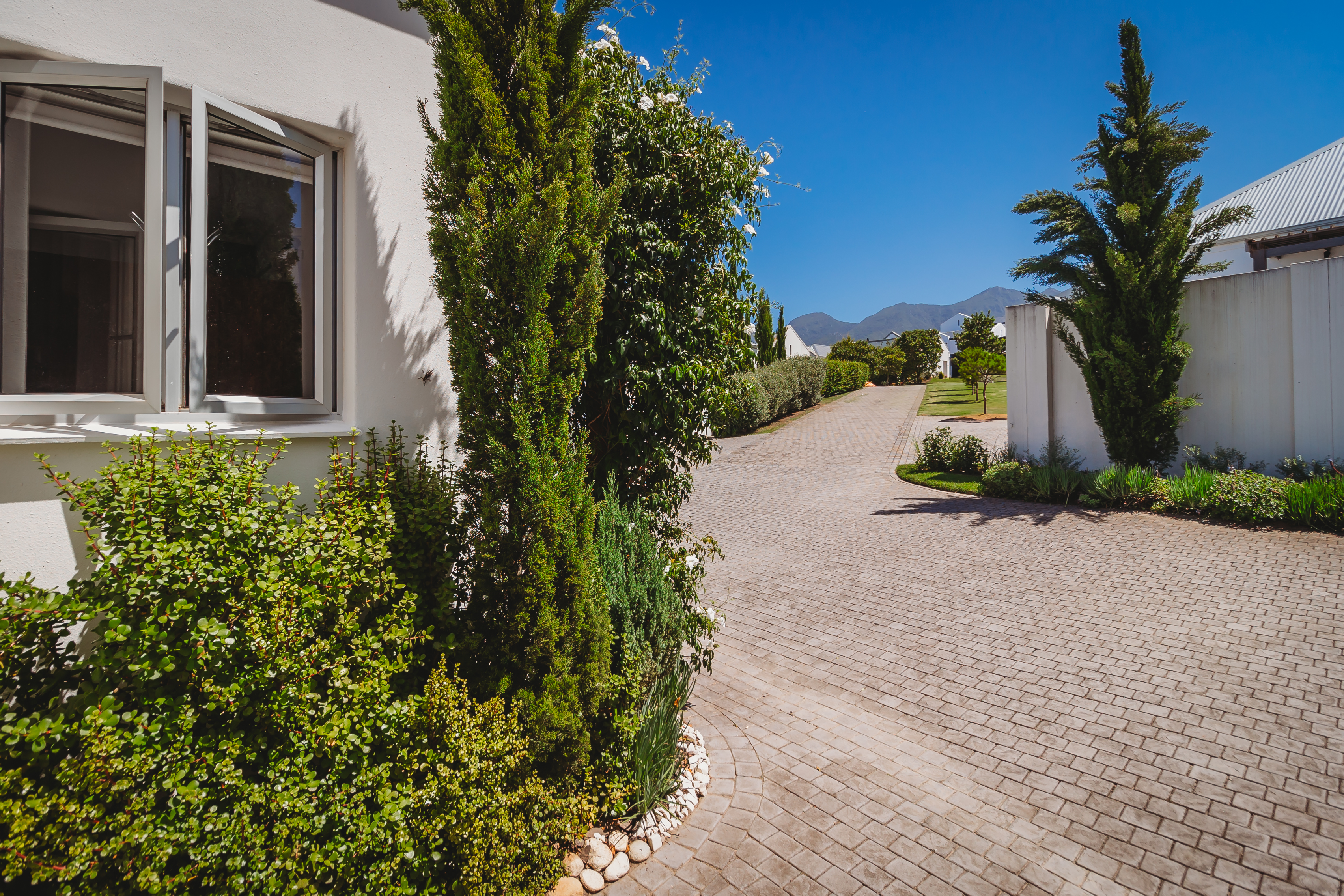 2 Bedroom Property for Sale in Mont Fleur Mountain Estate Western Cape